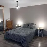 Apartment 51 Chez Patricia La Neuville-aux-Bois