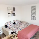 51 Chez Patricia Apartment La Neuville-aux-Bois