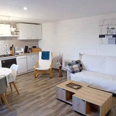 51 Chez Patricia * La Neuville-aux-Bois