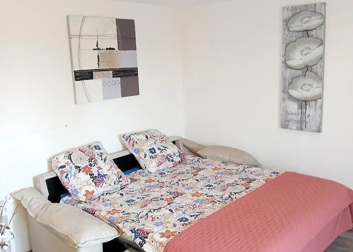 51 Chez Patricia Appartement La Neuville-aux-Bois