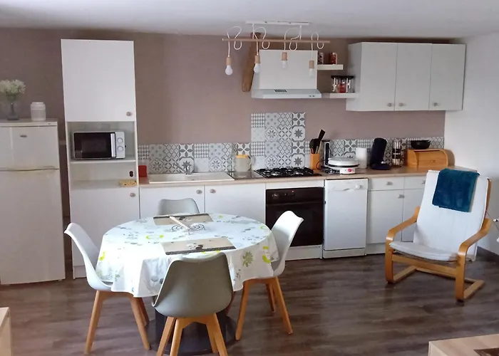 51 Chez Patricia Appartement *